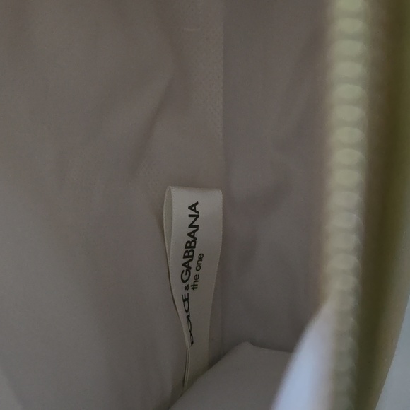 New never used Dolce and Gabbana gold clutch Purse D&G Beauty Vip Clutch Bag - Picture 6 of 12